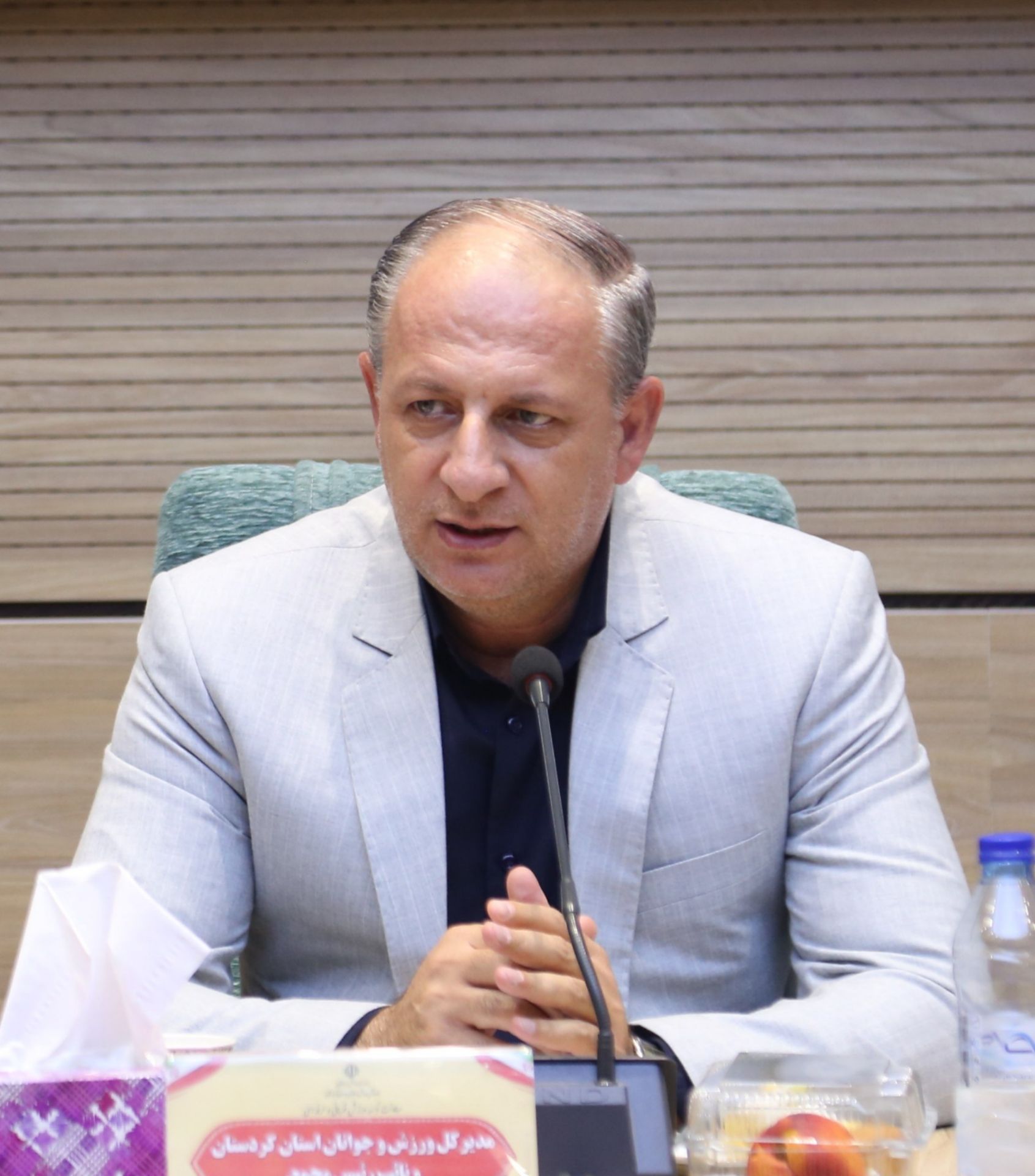 خاکی