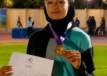 طلای کشور بر گردن دختر دوند کردستانی